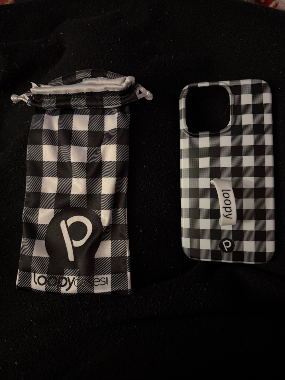 Loopy Case black and white checked